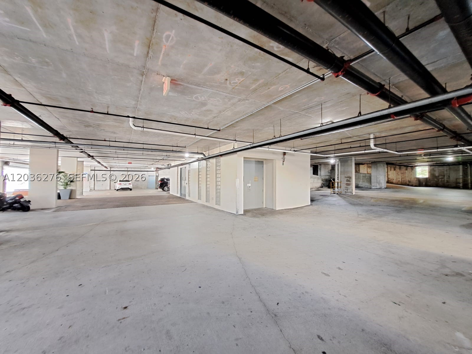BRICKELL RIVERVIEW - Residential Lease