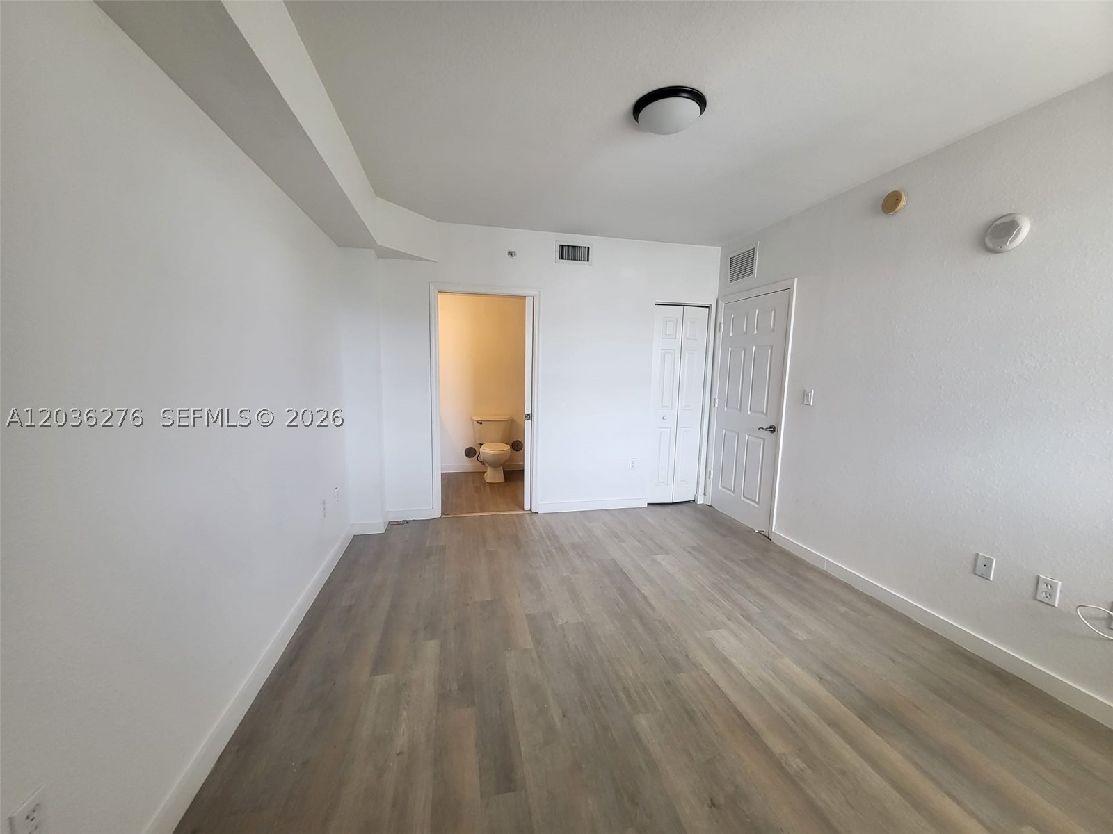 BRICKELL RIVERVIEW - Residential Lease