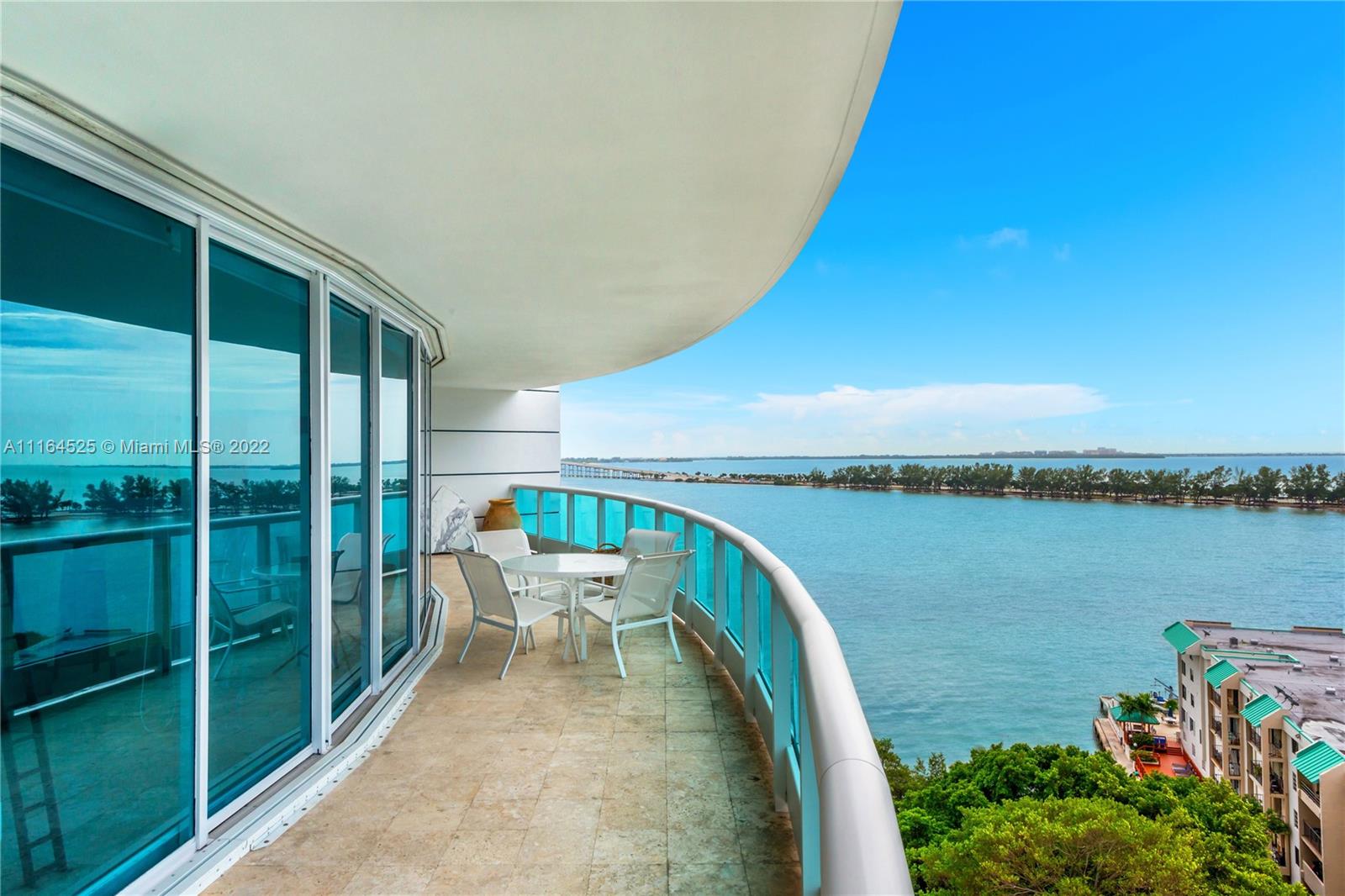 Best 02 line Sun-filled 2B/4 Bath + Den in Bristol Tower, Ugo Columbo's boutique luxury building. Located in the greenest mile of Brickell, Pet Friendly, Bristol Tower  located  near business, restaurant and KB Causeway. Short minutes to M. Brickell Village, Brickell City Center and more.  Aprox 2400q ft of ample space, His & Hers MBath Closets, Snaidero kitchen, Miele, Subzero, marble floors. NO Furniture included, NO artwork, antiques, chandeliers and collectibles included in sale. No updates.