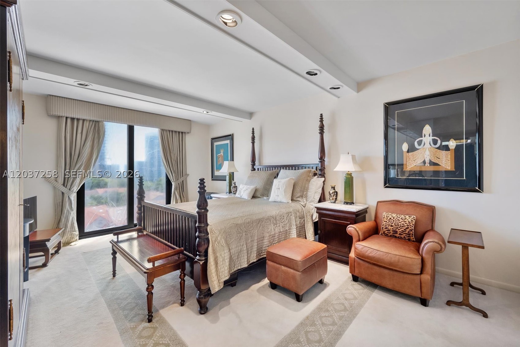 TURNBERRY ISLE SOUTH COND - Residential
