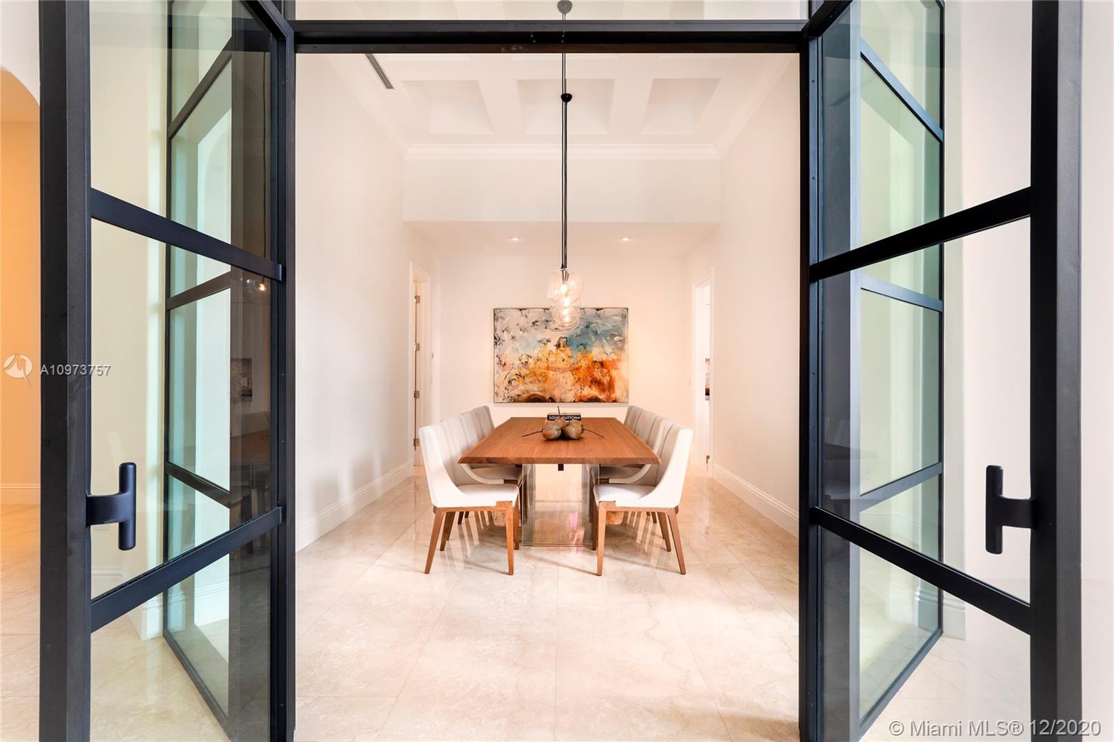 ISLAND ESTATES - Residential