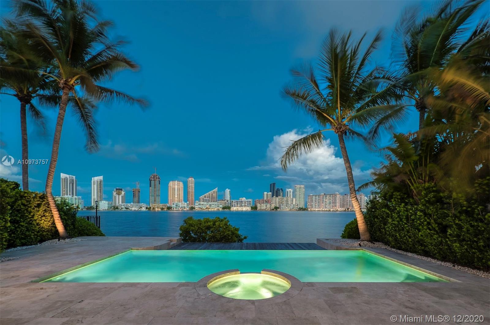 ISLAND ESTATES - Residential
