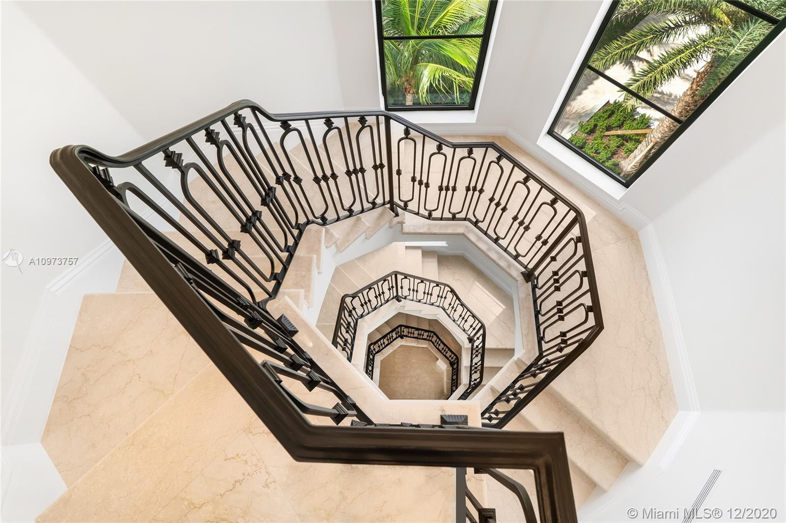 ISLAND ESTATES - Residential