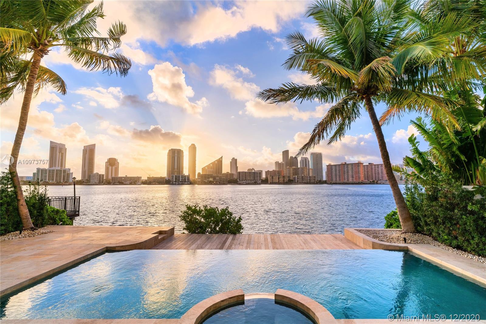 ISLAND ESTATES - Residential