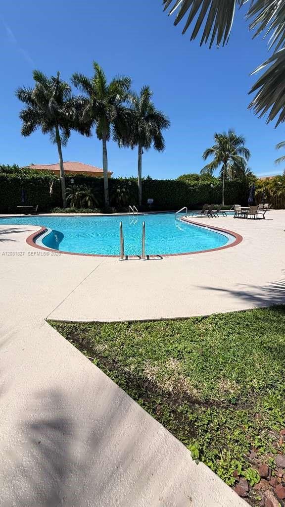 PORTOFINO BAY - Residential Lease