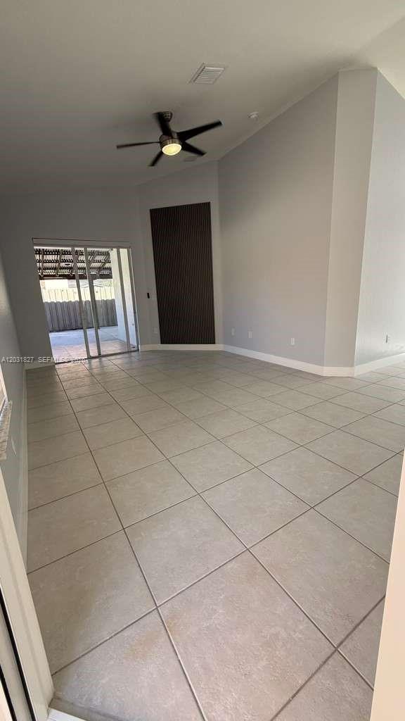 PORTOFINO BAY - Residential Lease
