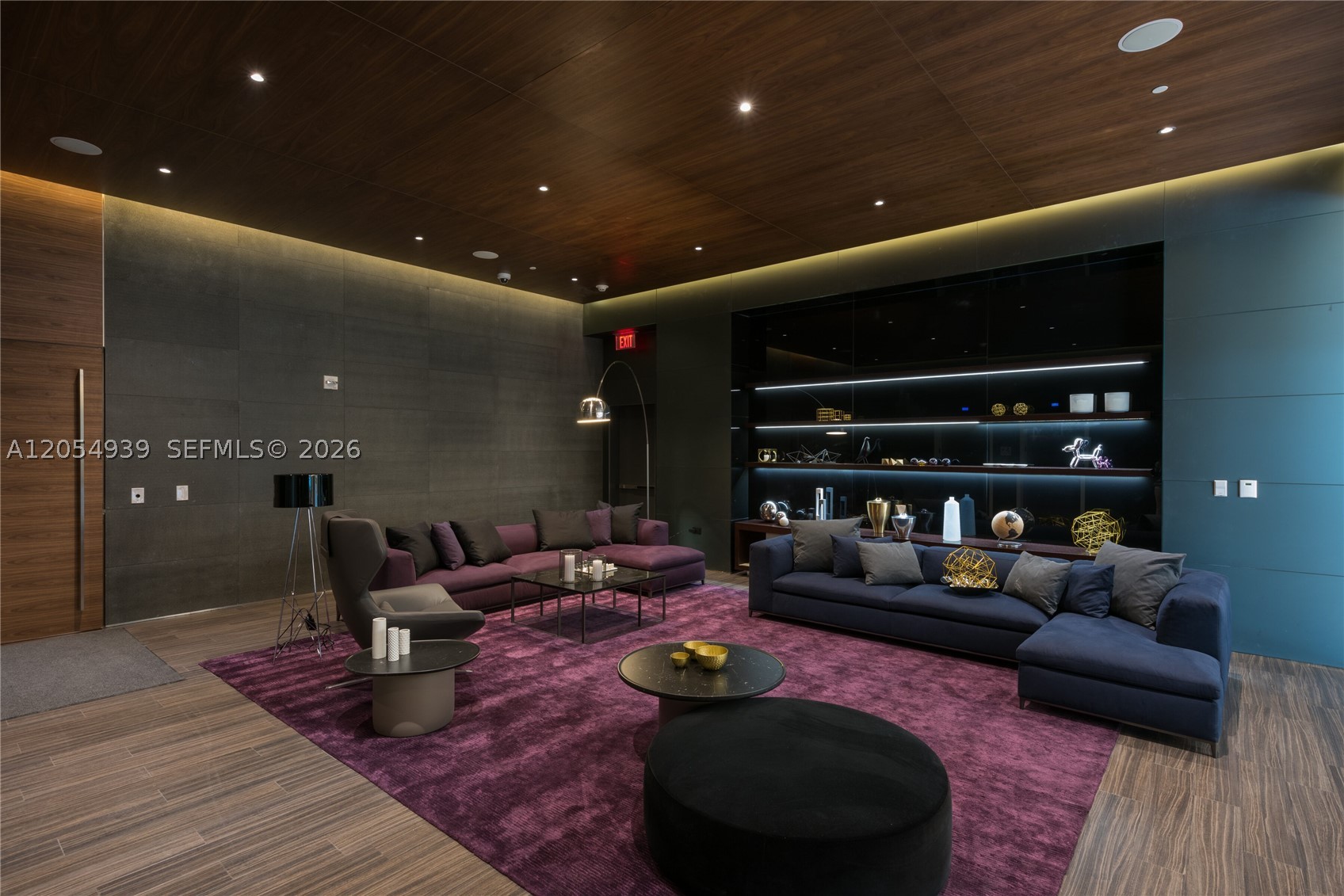 RISE CONDO - Residential