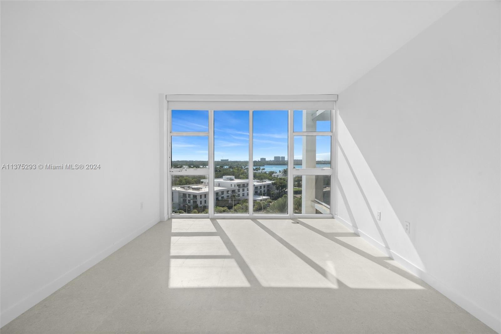 Harbour House Condo - Residential Lease