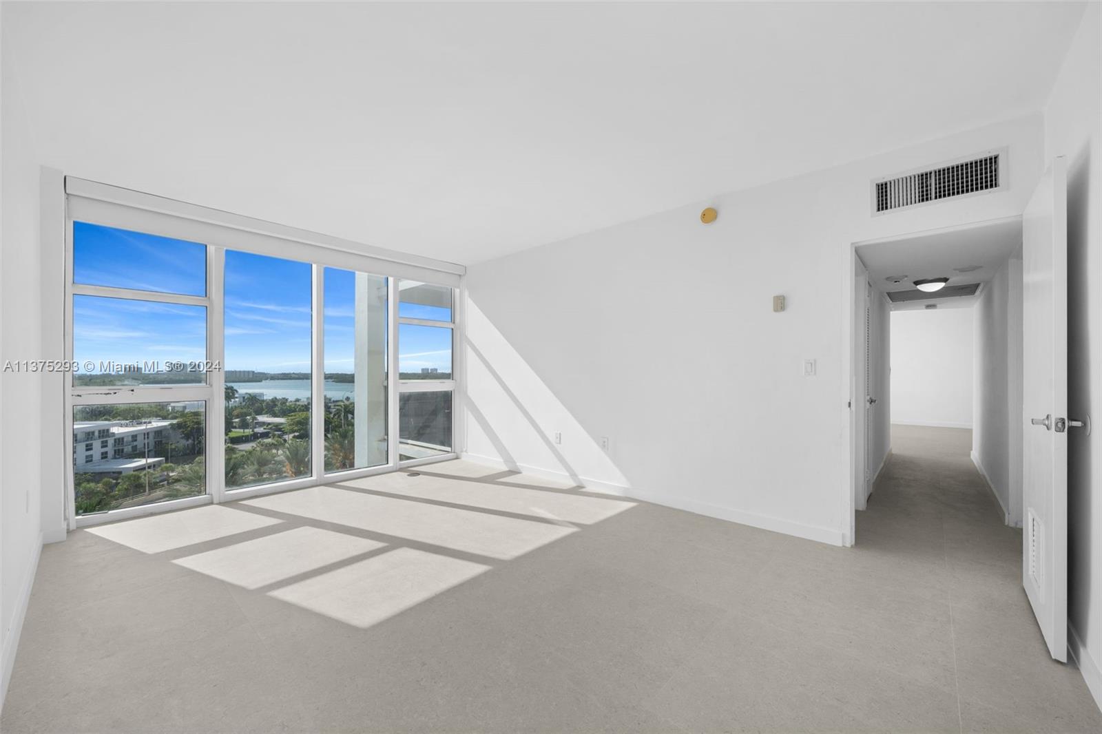 Harbour House Condo - Residential Lease