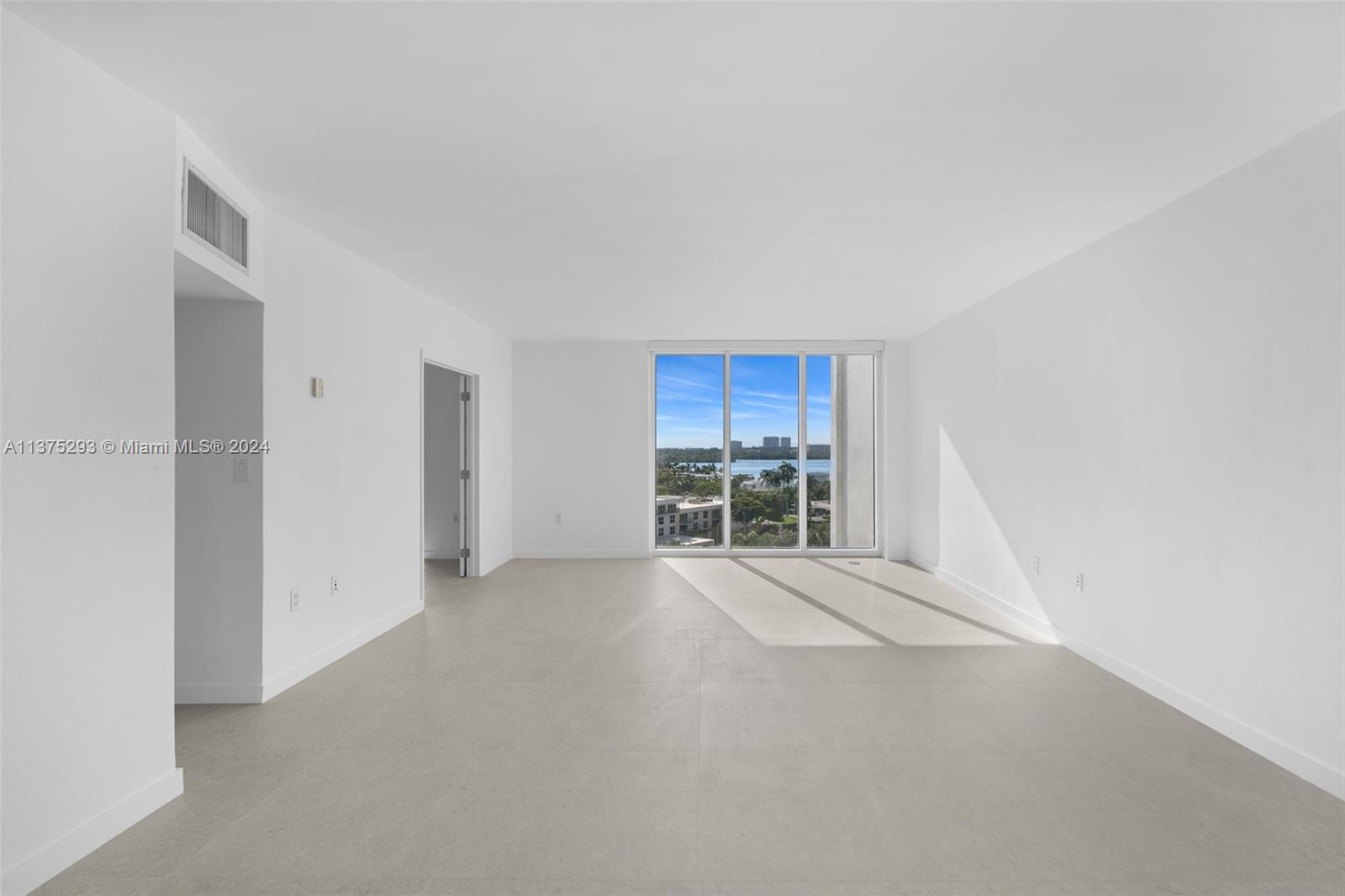 Harbour House Condo - Residential Lease