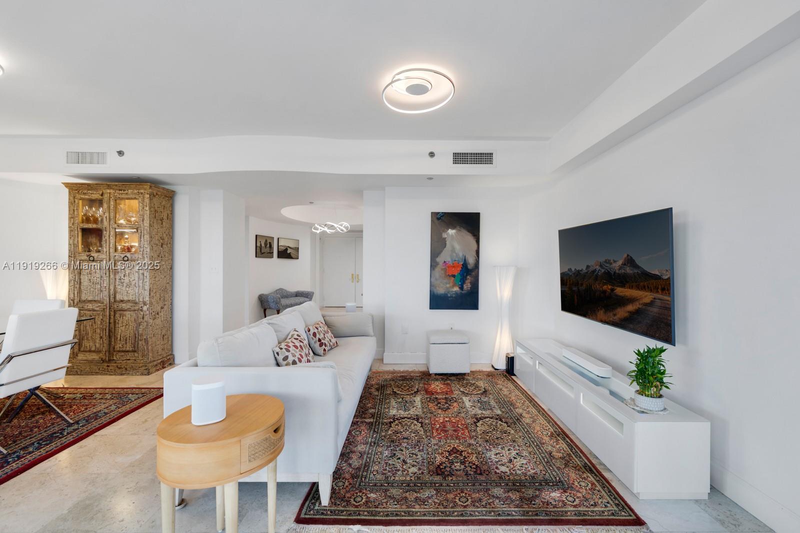 OCEAN ONE CONDO - Residential