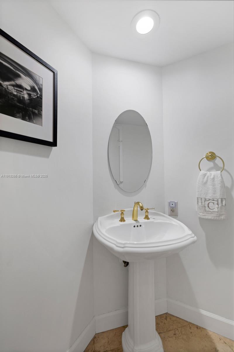 OCEAN ONE CONDO - Residential