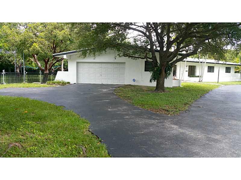 13 55 40   .90 AC RIDGELI - Residential Lease