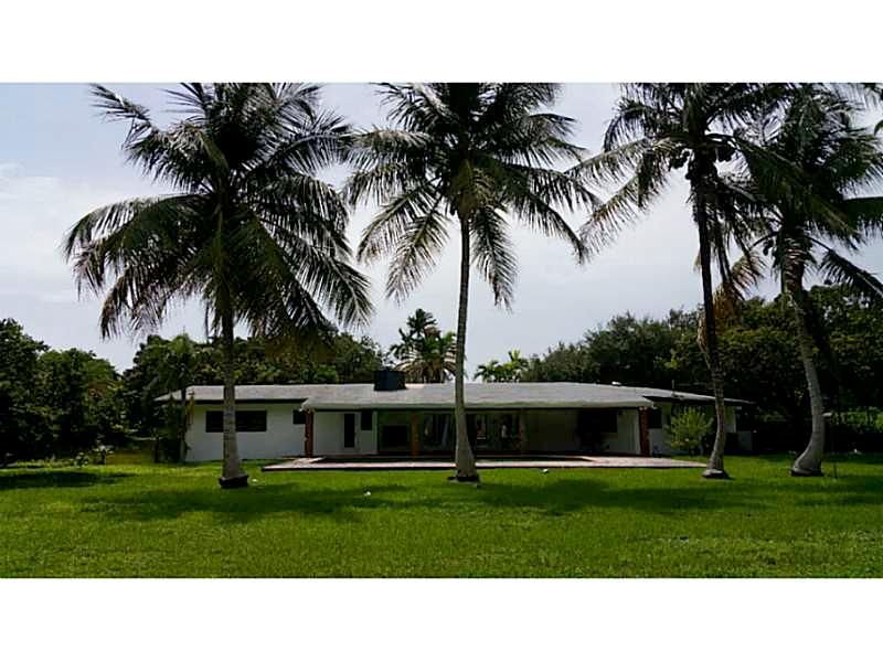 13 55 40   .90 AC RIDGELI - Residential Lease