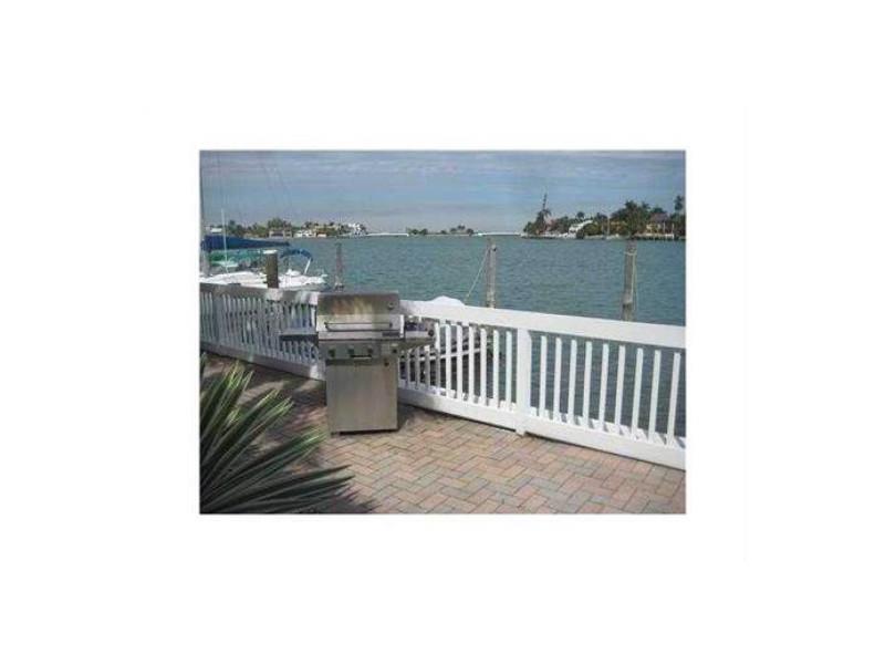 ISLAND CLUB OF SOUTH BEAC - Residential Lease
