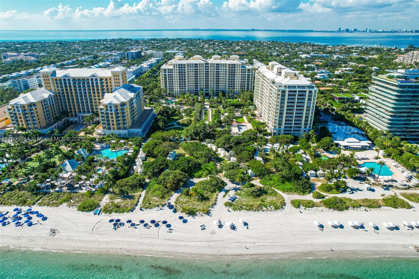 GRAND BAY RESIDENCES COND - Residential