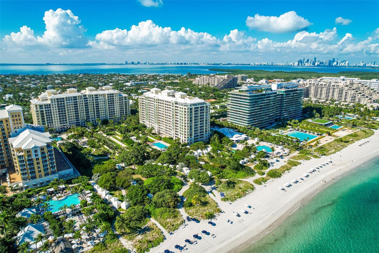 GRAND BAY RESIDENCES COND - Residential