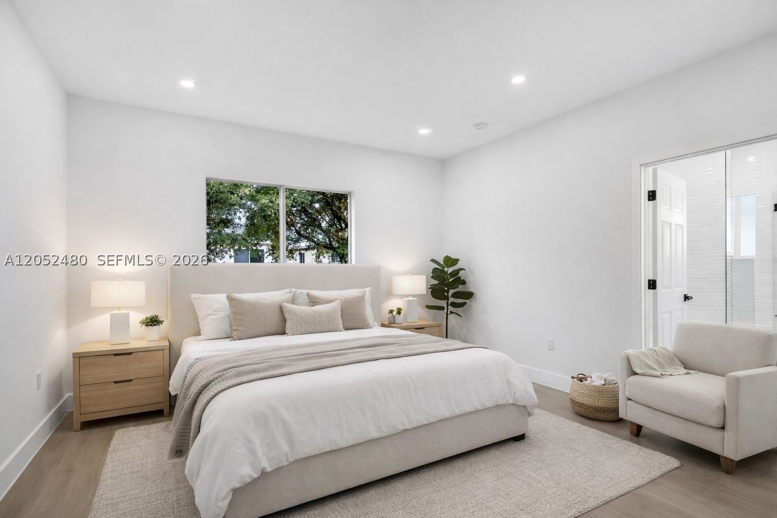 EMILIOS PLACE AT OASIS - Residential