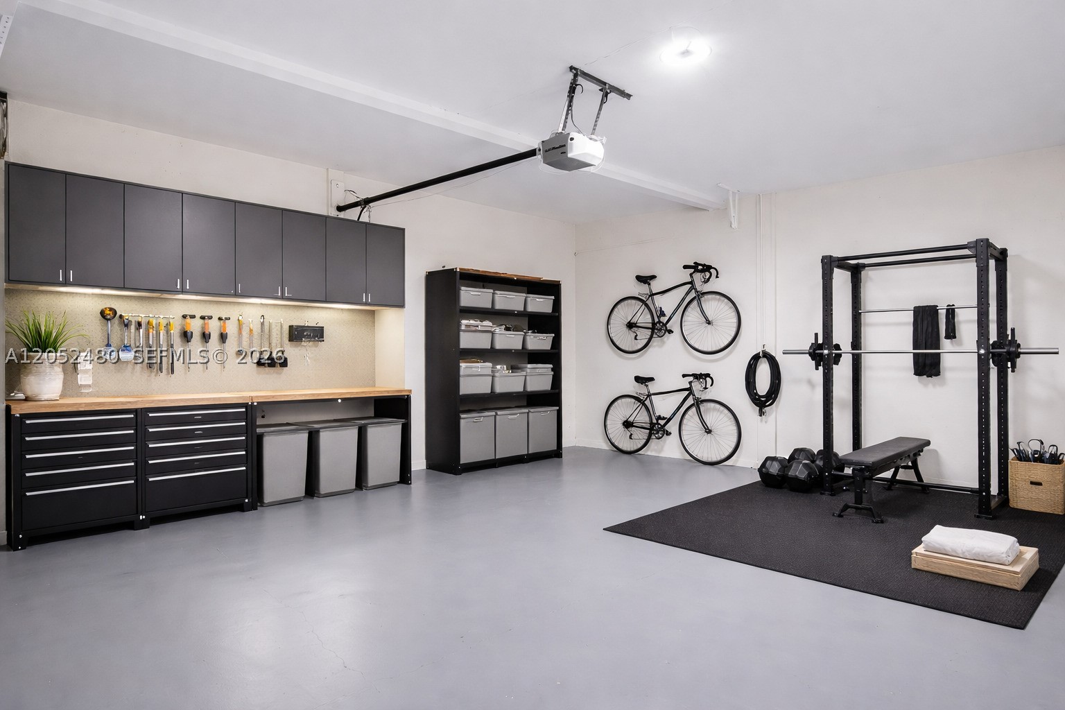 EMILIOS PLACE AT OASIS - Residential
