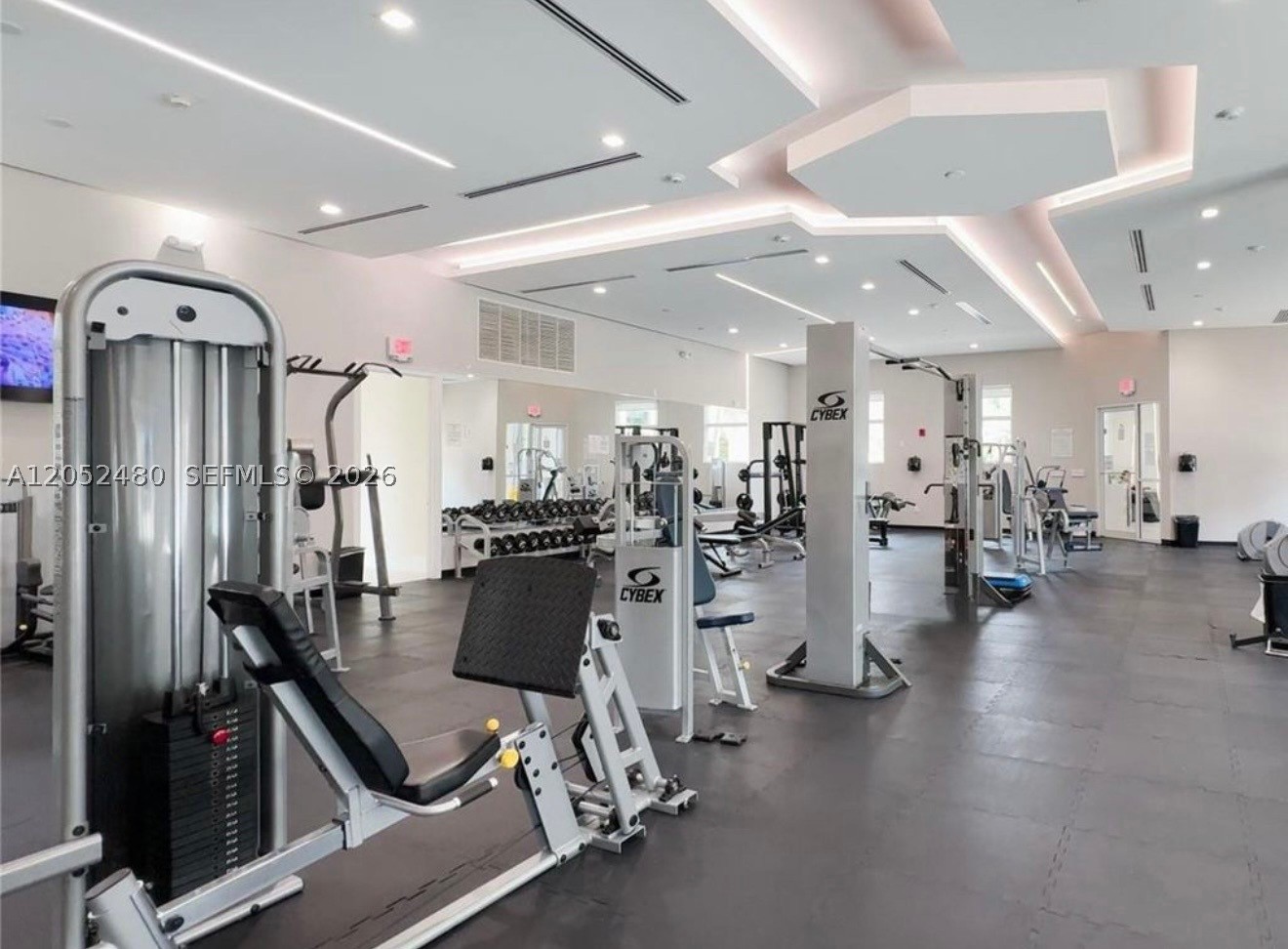 EMILIOS PLACE AT OASIS - Residential