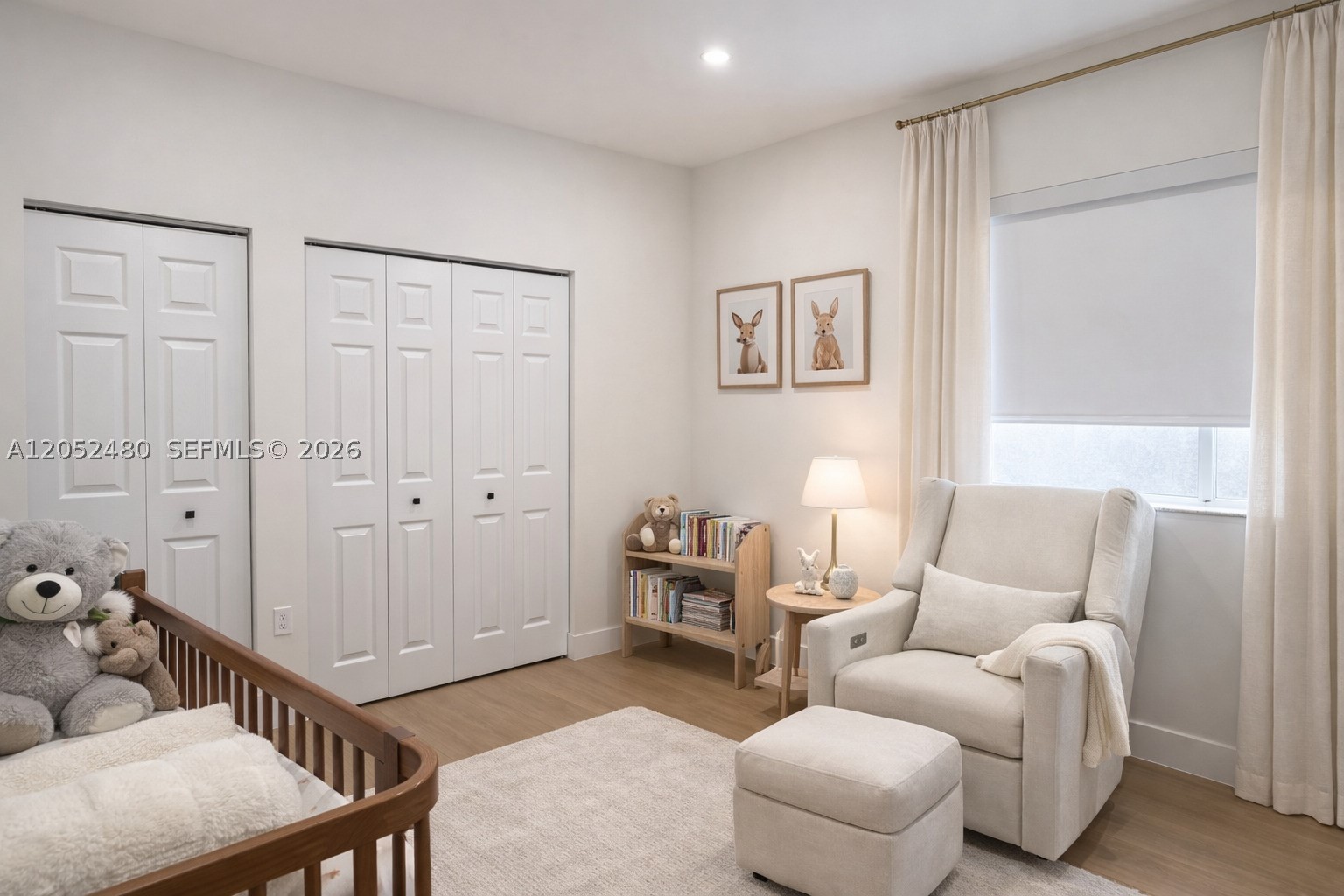 EMILIOS PLACE AT OASIS - Residential