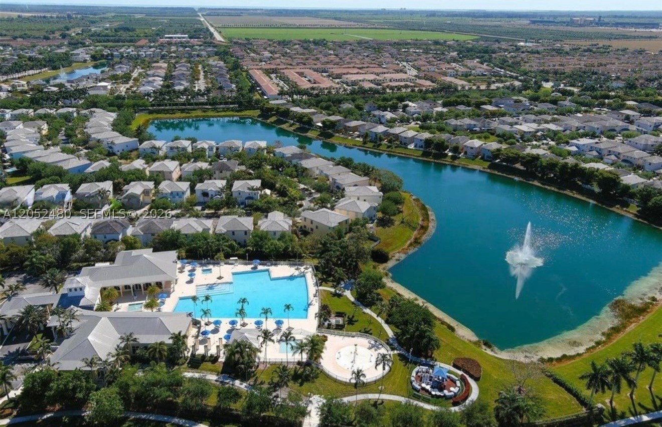 EMILIOS PLACE AT OASIS - Residential