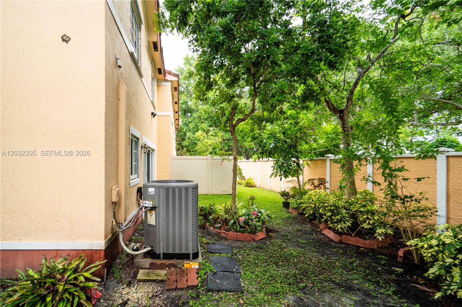 UNIVERSITY PARK - Residential