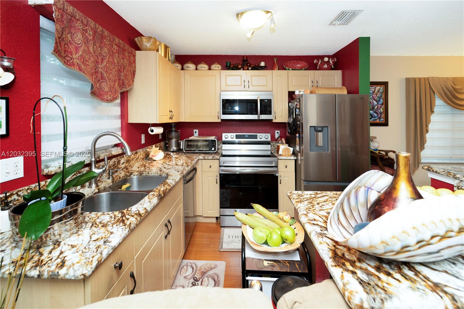UNIVERSITY PARK - Residential