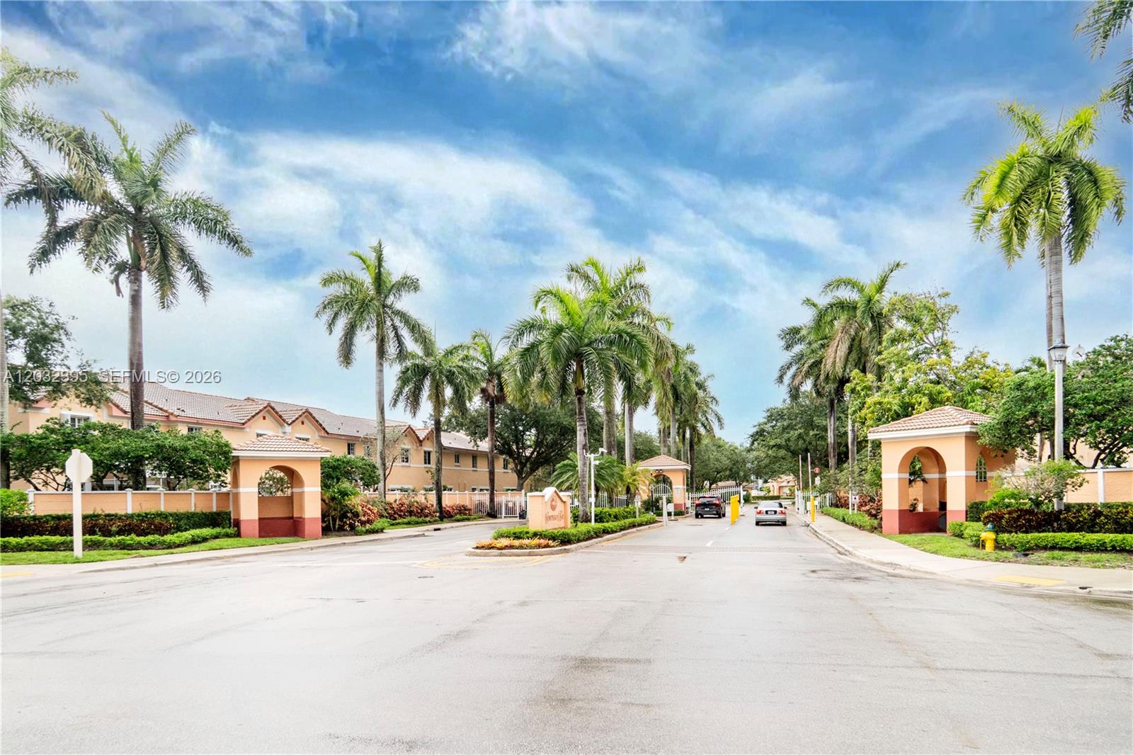 UNIVERSITY PARK - Residential