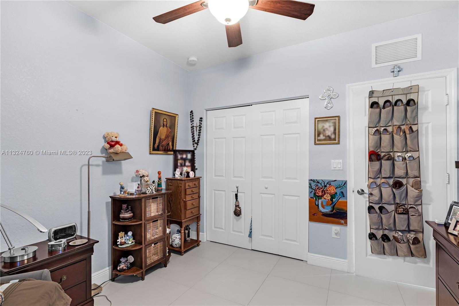 VENETIAN PARC WEST - Residential