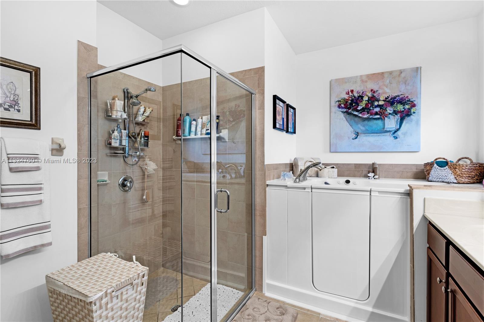 VENETIAN PARC WEST - Residential
