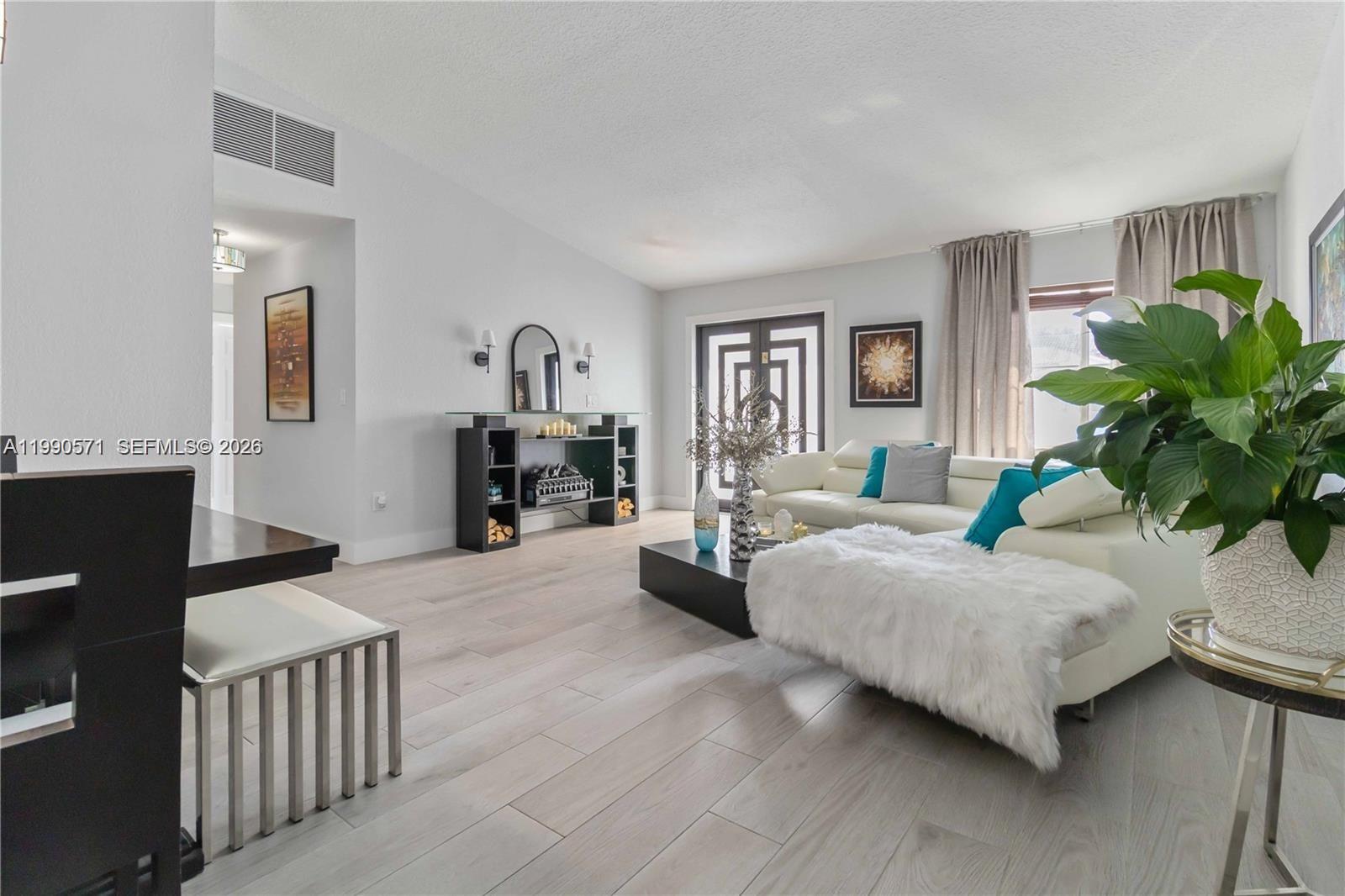 MONACO ESTATES 1ST ADDN - Residential