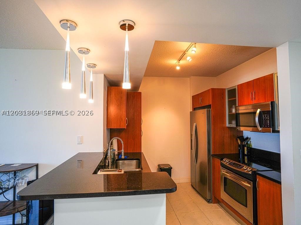 VENTURE AT AVENTURA EAST - Residential
