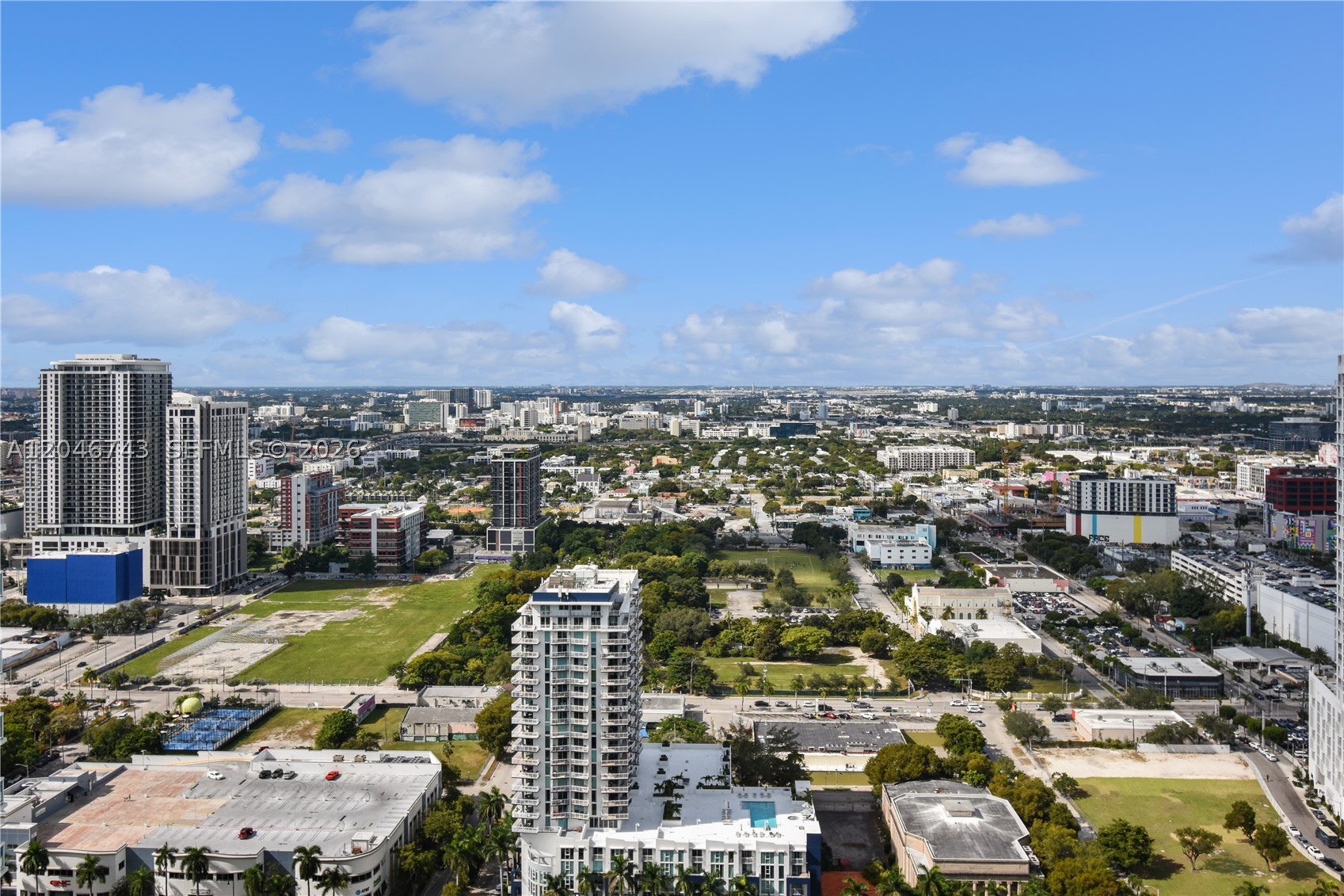 1800 CLUB CONDO - Residential
