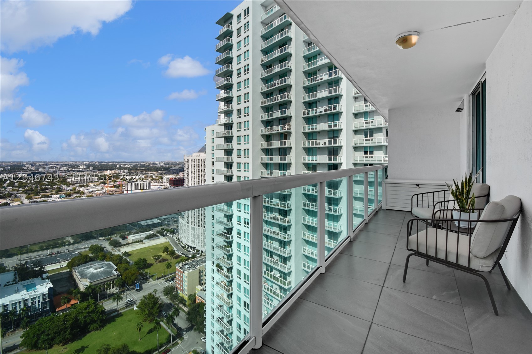 1800 CLUB CONDO - Residential