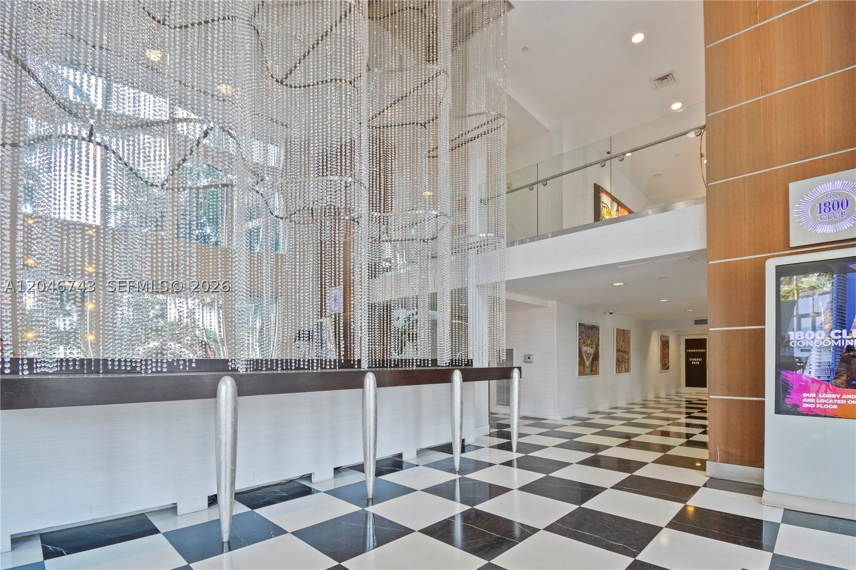 1800 CLUB CONDO - Residential