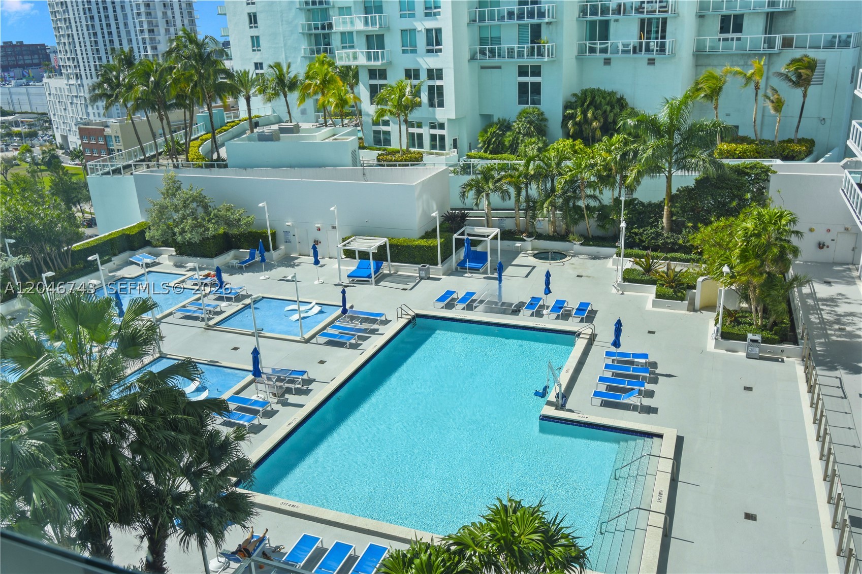 1800 CLUB CONDO - Residential