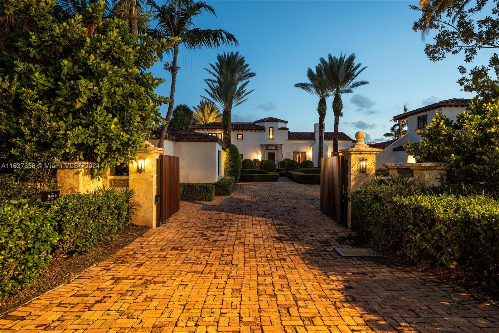 AMD PLAT OF SUNSET LAKE S - Residential