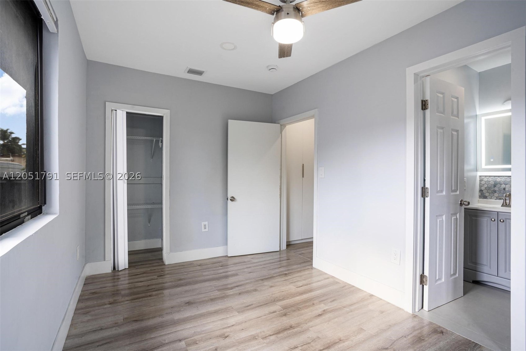 PINEWOOD PARK EXTENSION - Residential Lease