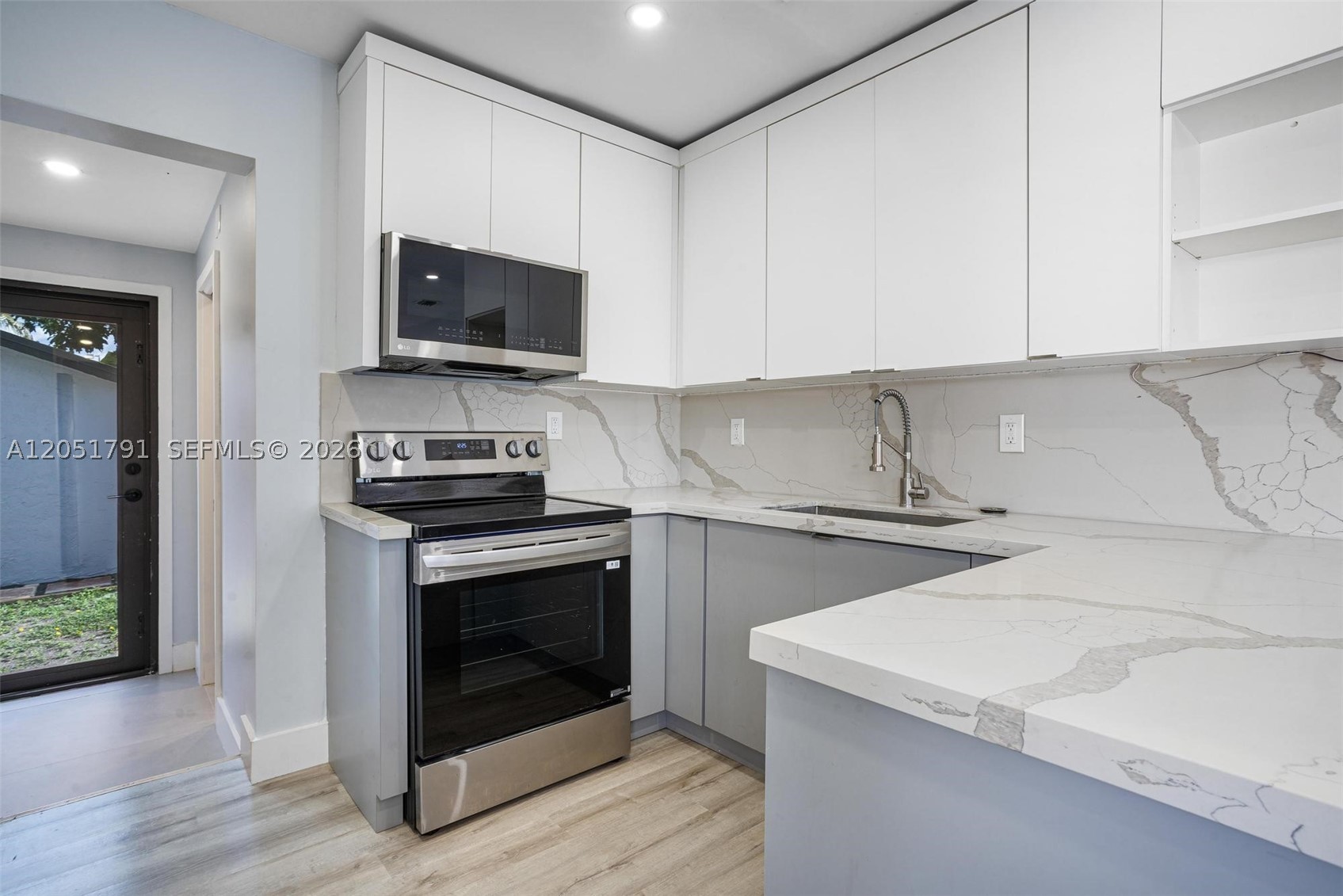 PINEWOOD PARK EXTENSION - Residential Lease