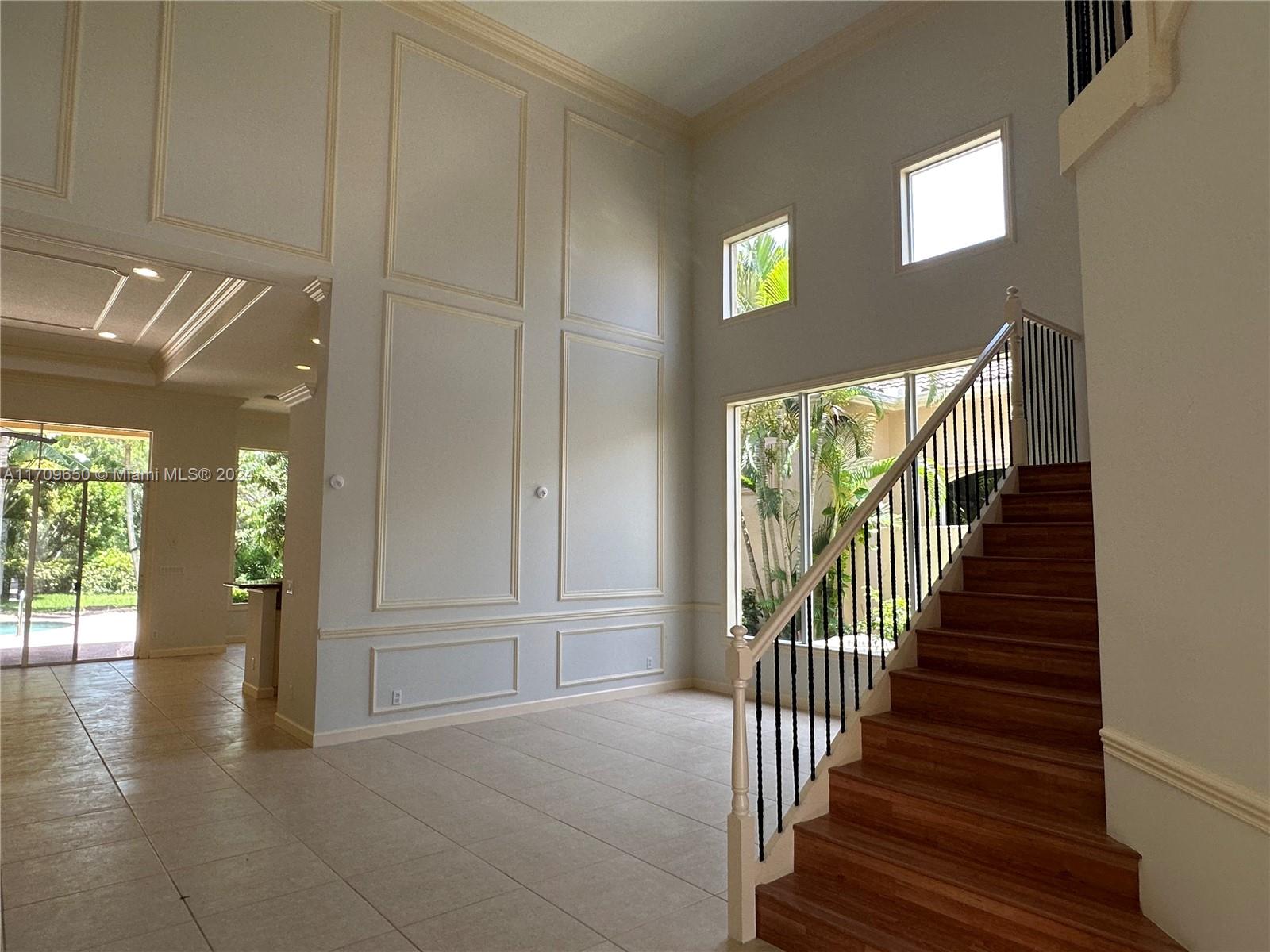 MIRASOL PAR 23 - Residential Lease