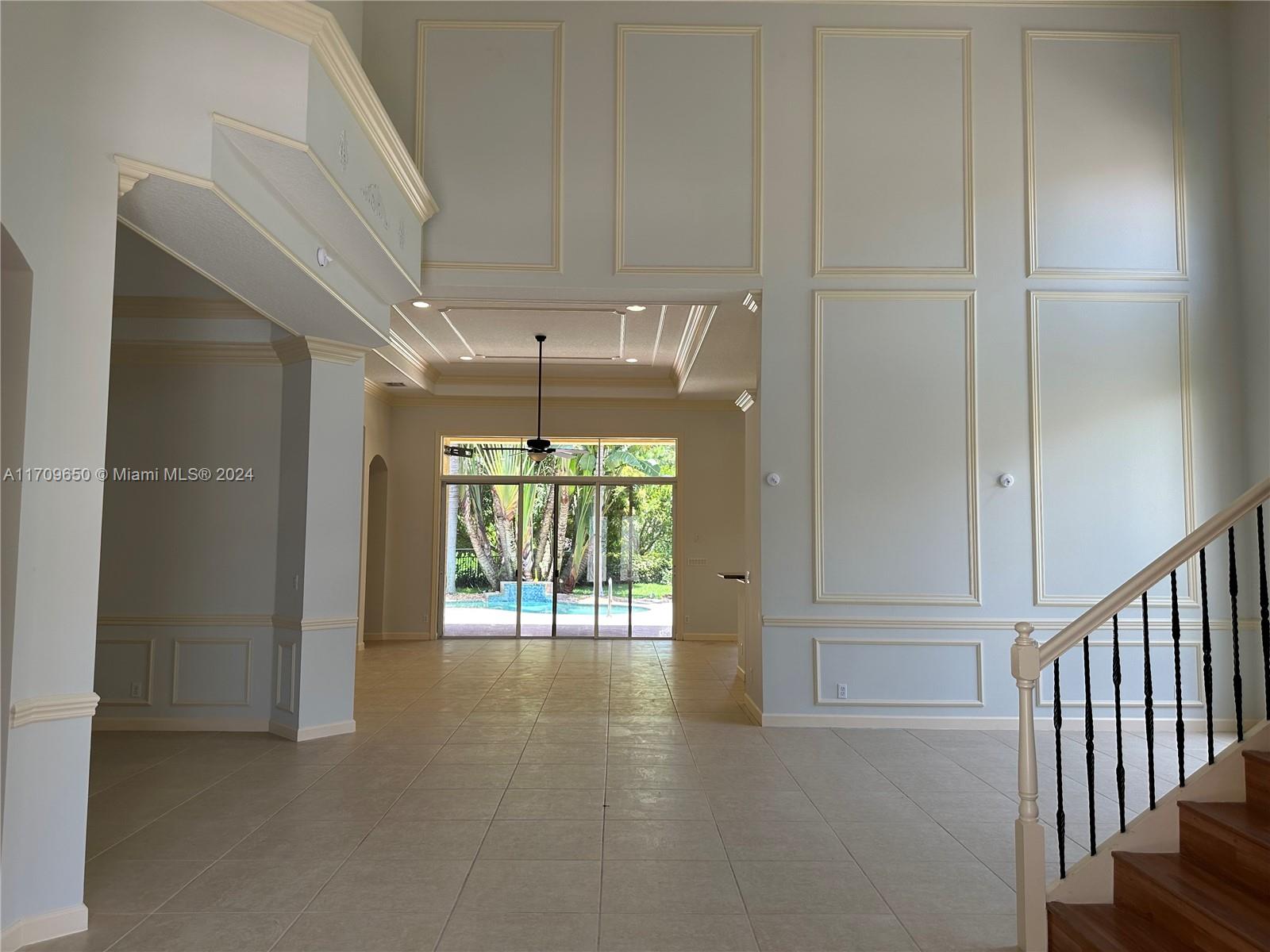 MIRASOL PAR 23 - Residential Lease