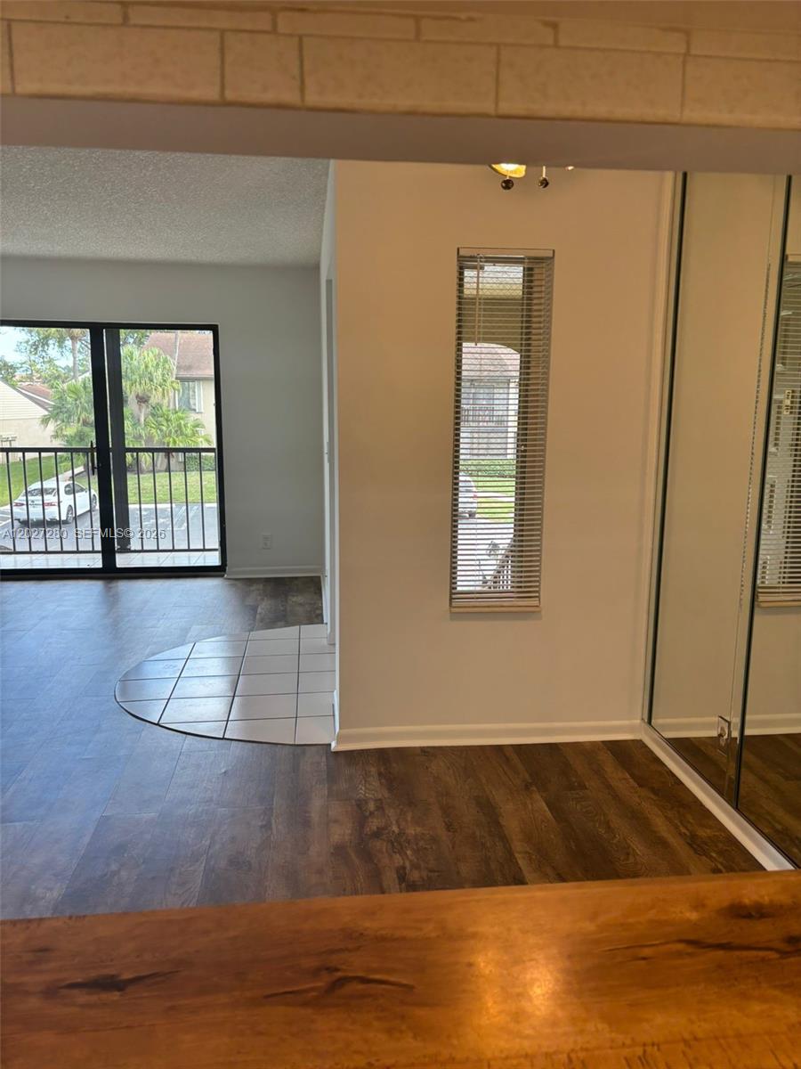 PINE RIDGE NORTH VILLAGE - Residential Lease
