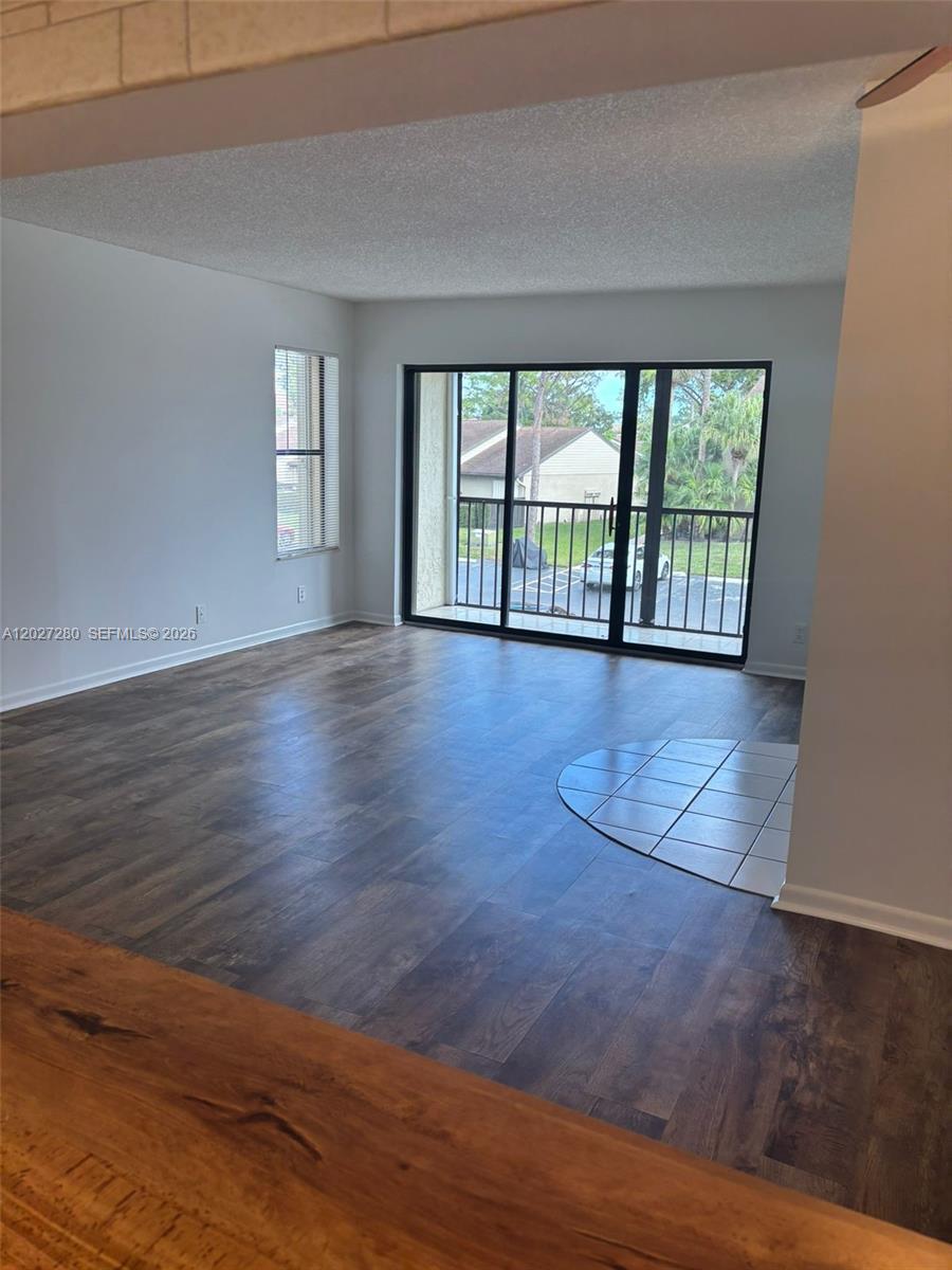 PINE RIDGE NORTH VILLAGE - Residential Lease