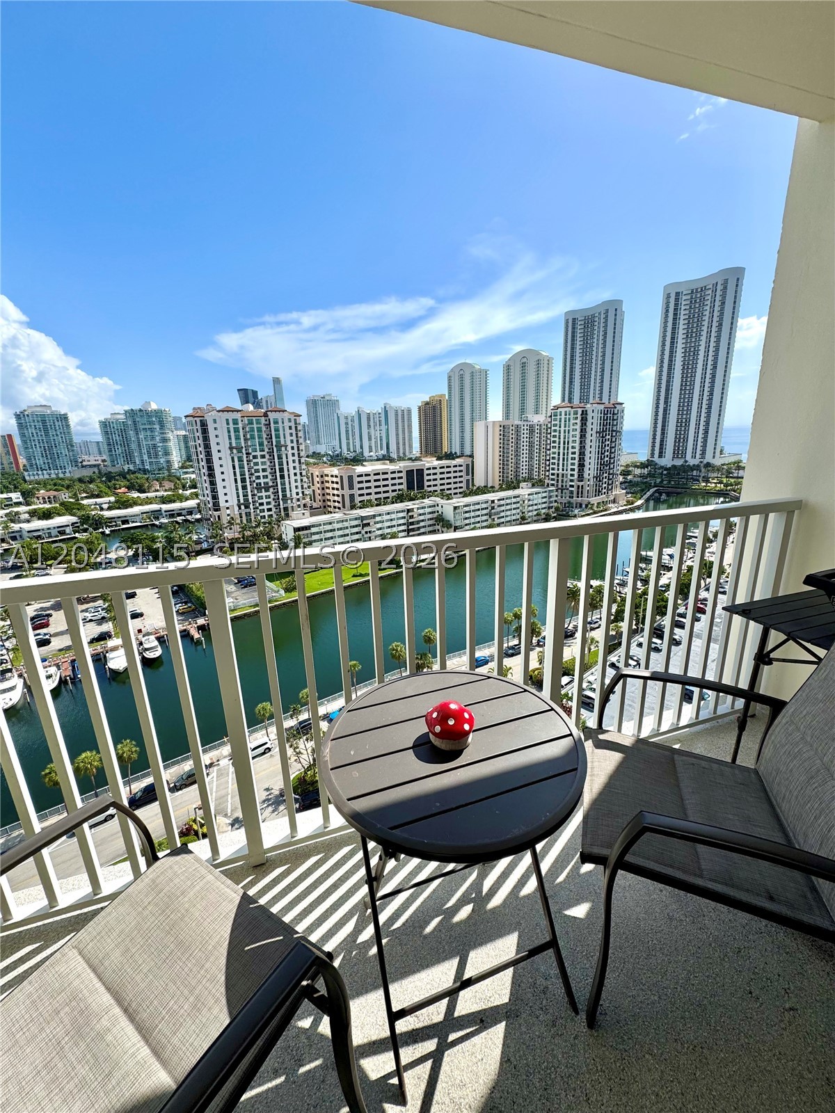 ARLEN HOUSE CONDO - Residential