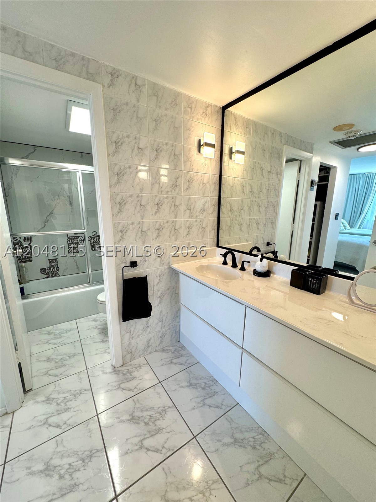 ARLEN HOUSE CONDO - Residential