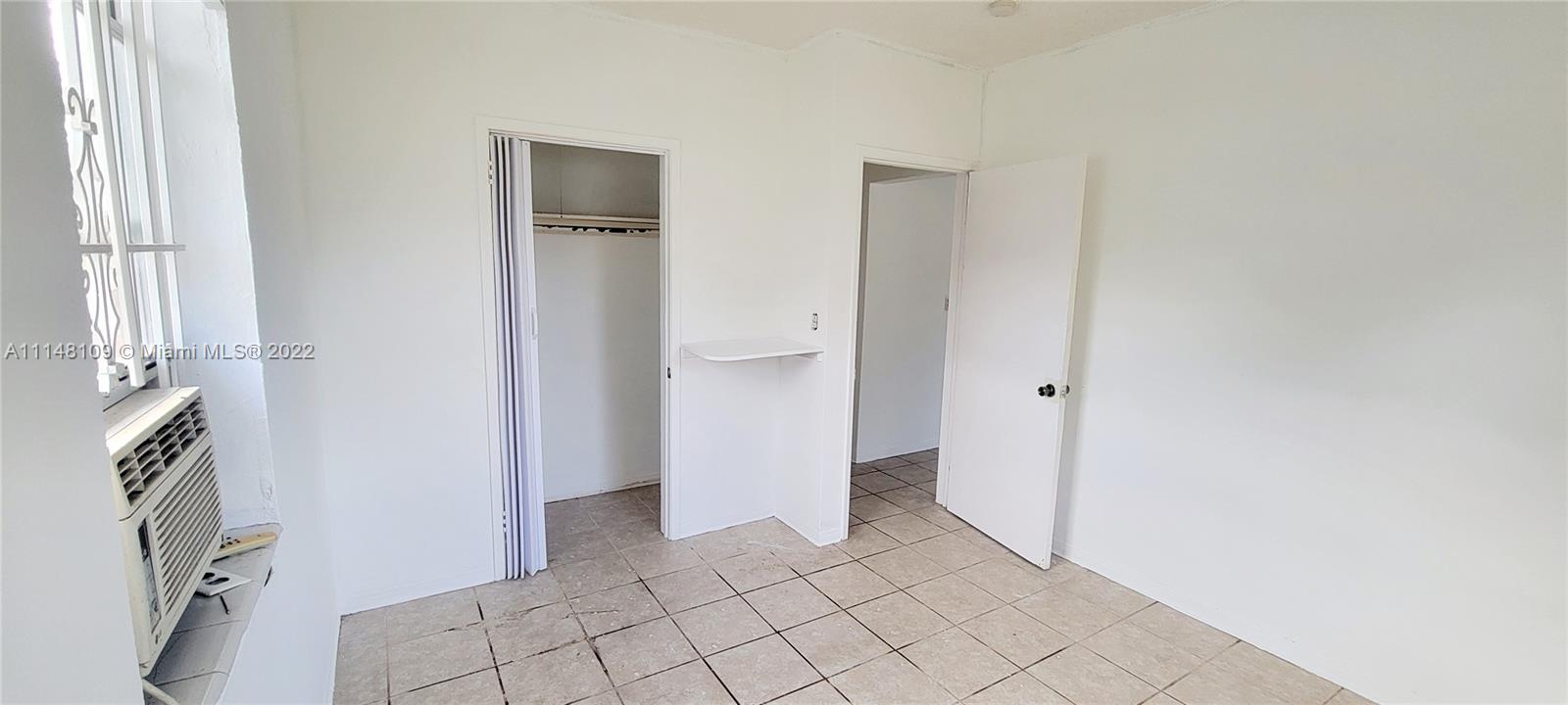 NO MIAMI EST SEC 3 - Residential Lease