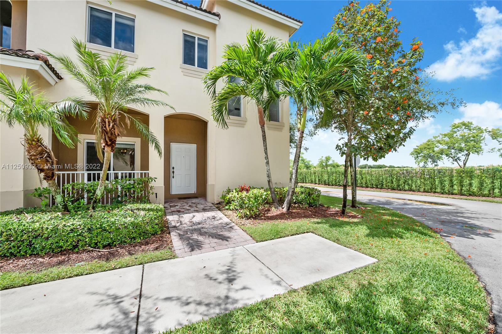 CALI GREENS - Residential Lease