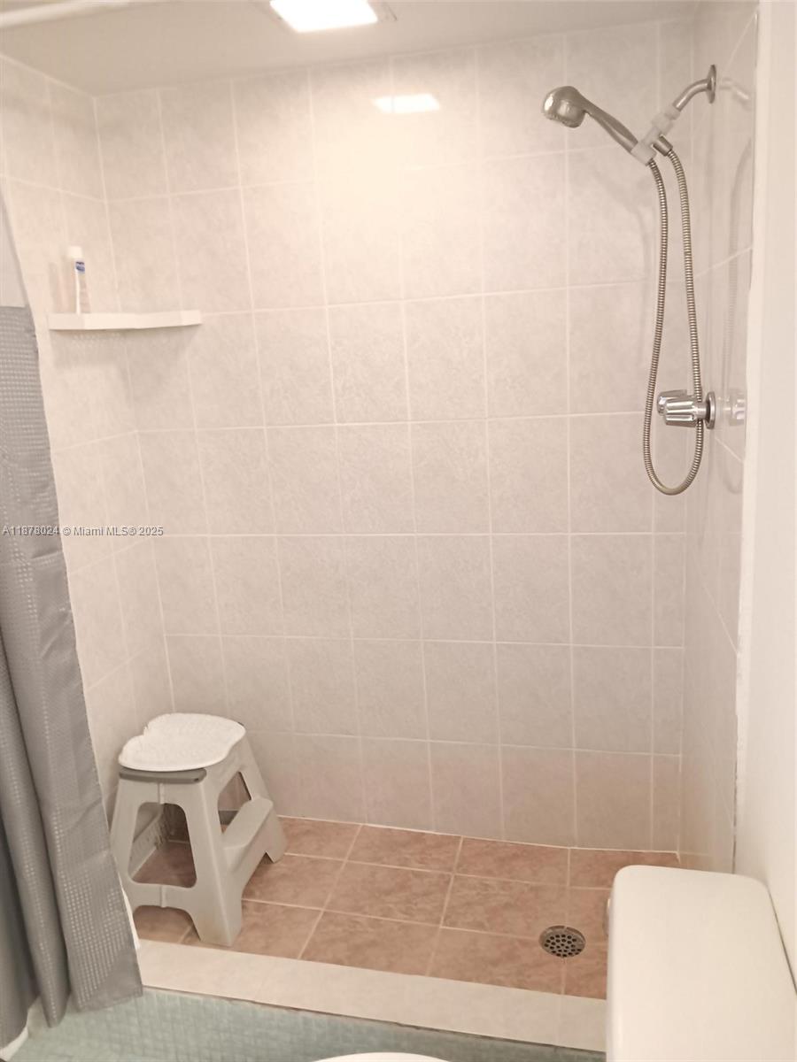 CORAL ISLE WEST CONDO - Residential