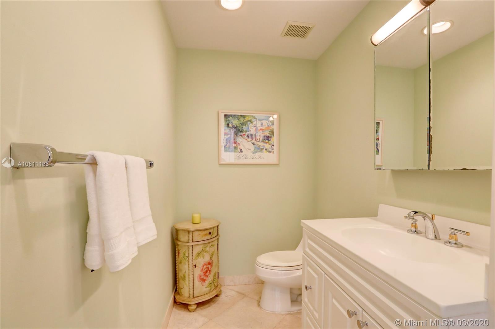 Bay Colony - Residential